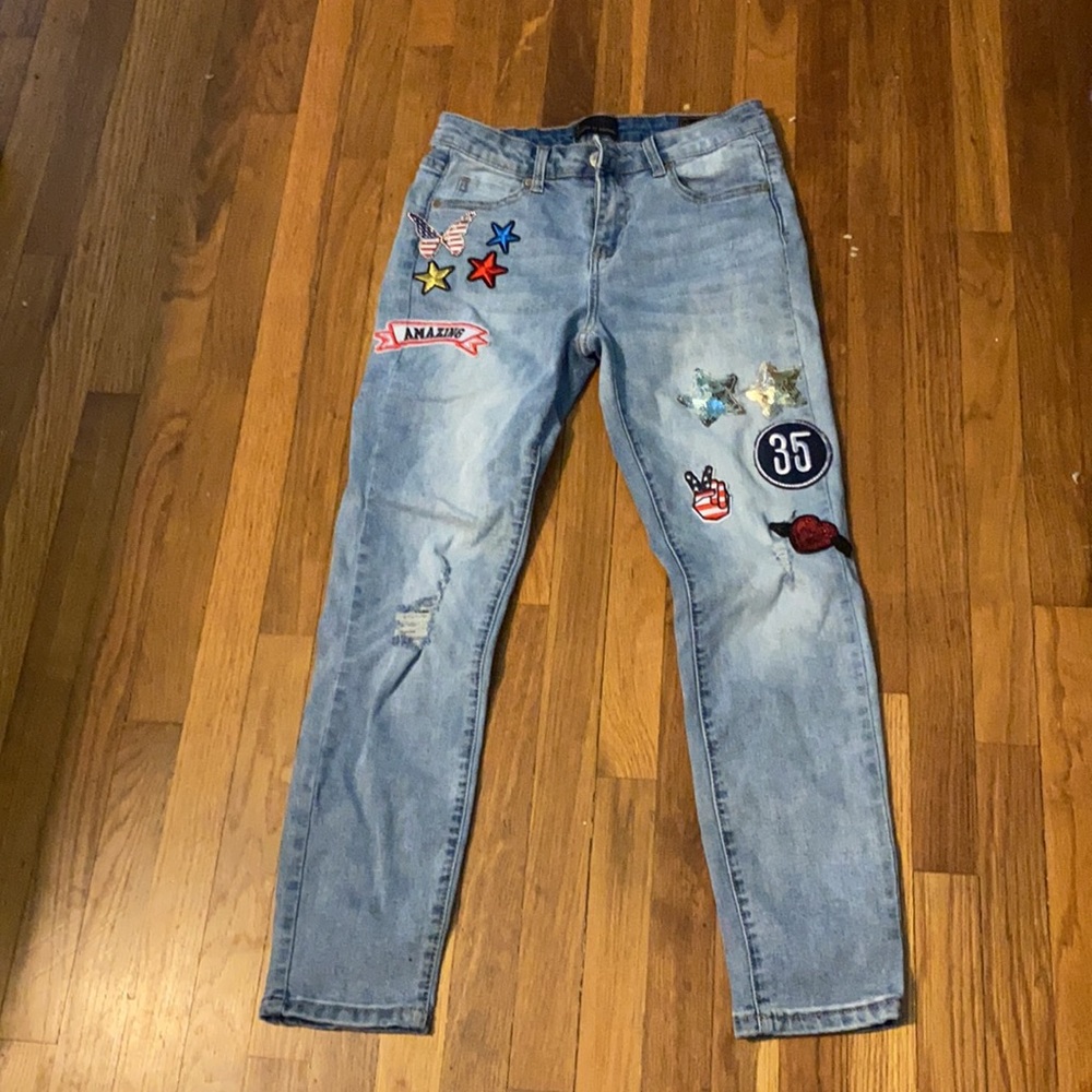 Embellished Jeans - Picture 2 of 3
